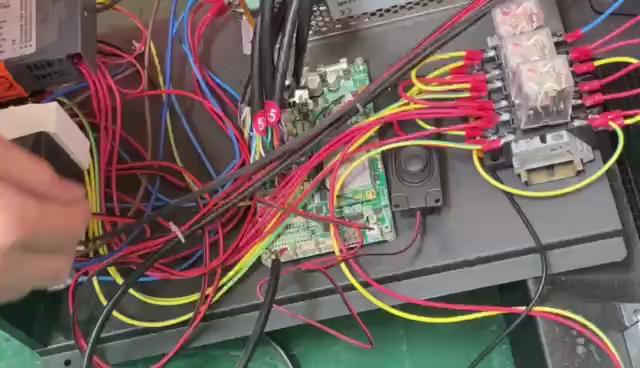 伊維特無人售貨機-主板更換視頻
